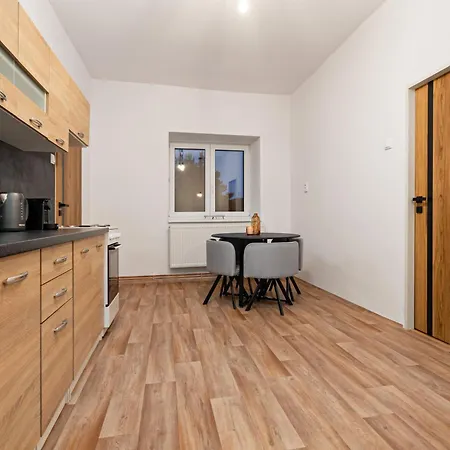 Feriehus Na Samote U Trate Nepomuk (Plzen-South)