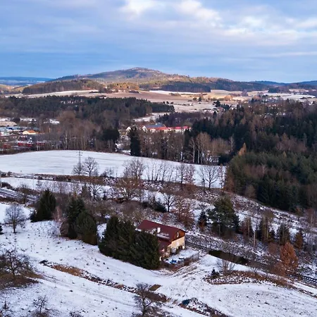 Feriehus Na Samote U Trate