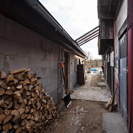 Na Samote U Trate 度假居 *