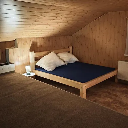 Feriehus Na Samote U Trate Nepomuk (Plzen-South)